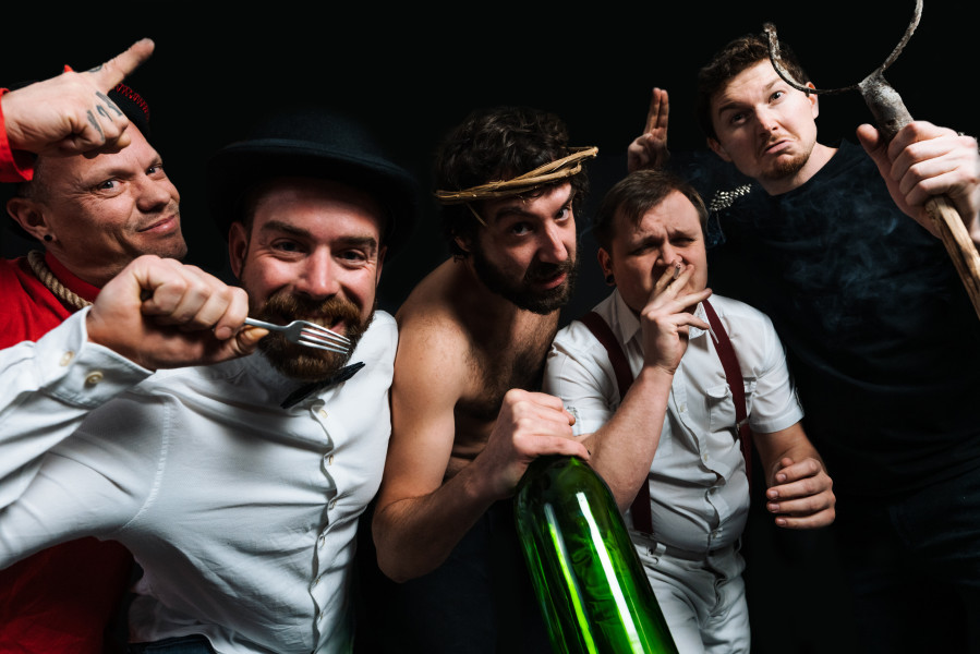 četrtek, 30. 7., 20.30 – Muzika na Starem trgu: Vraževerje; folklorni ritualizem